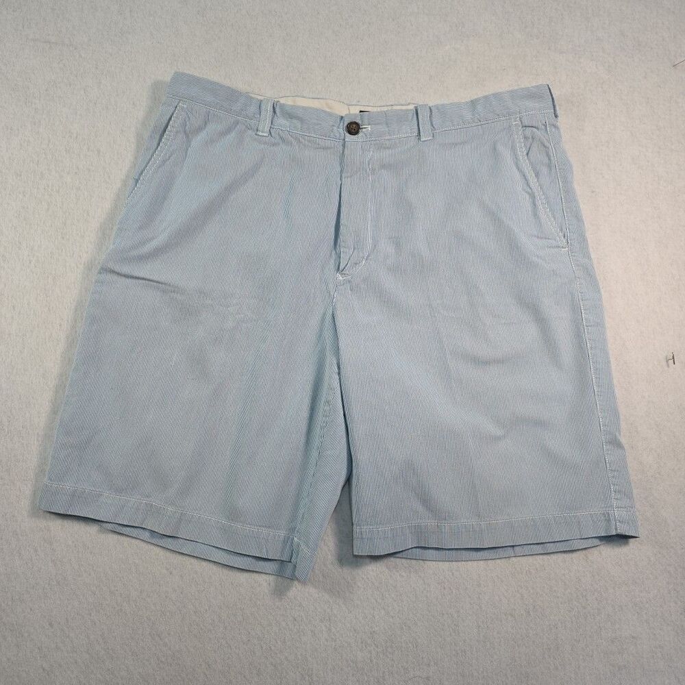 IZOD Shorts Striped Mens size 38 Flat Front Golf Blue and White 10" inseam